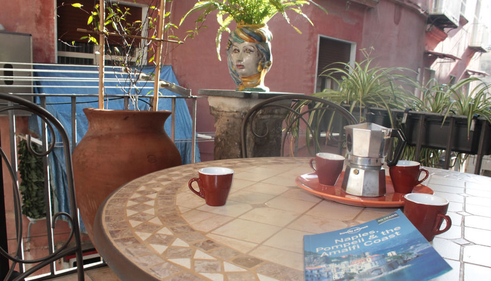 Bed and Breakfast Casa Latina Nápoles Exterior foto